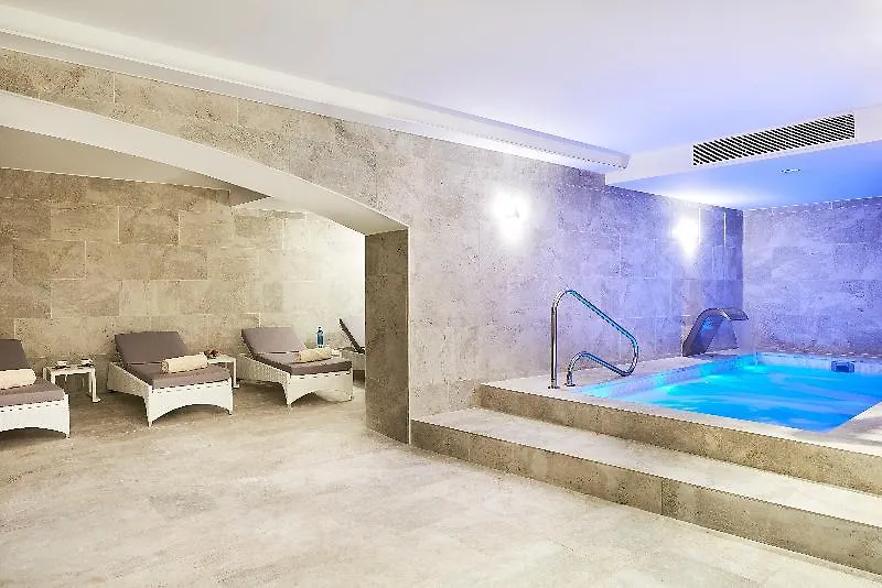 Hotel Eurostars Ibiza 4*,